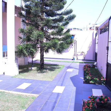 Hôtels Résidences Easy Cotonou Esterno foto