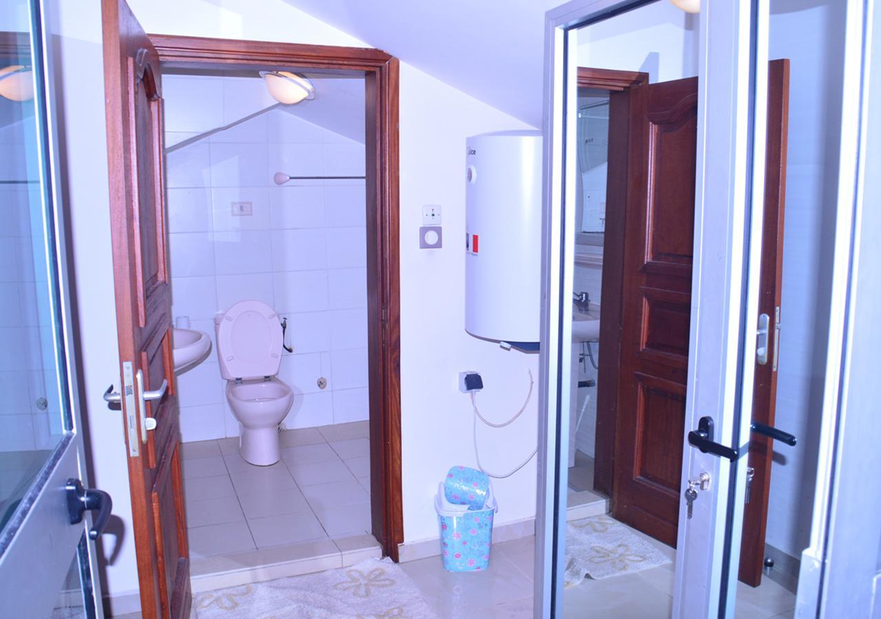 Hôtels Résidences Easy Cotonou Esterno foto