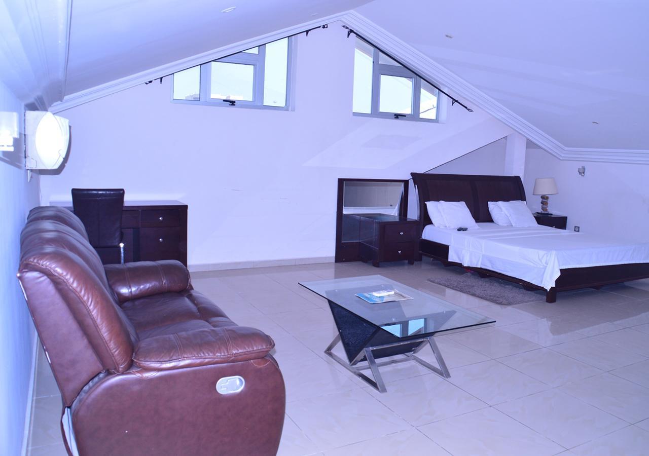 Hôtels Résidences Easy Cotonou Esterno foto