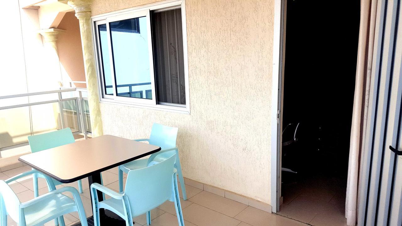 Hôtels Résidences Easy Cotonou Esterno foto