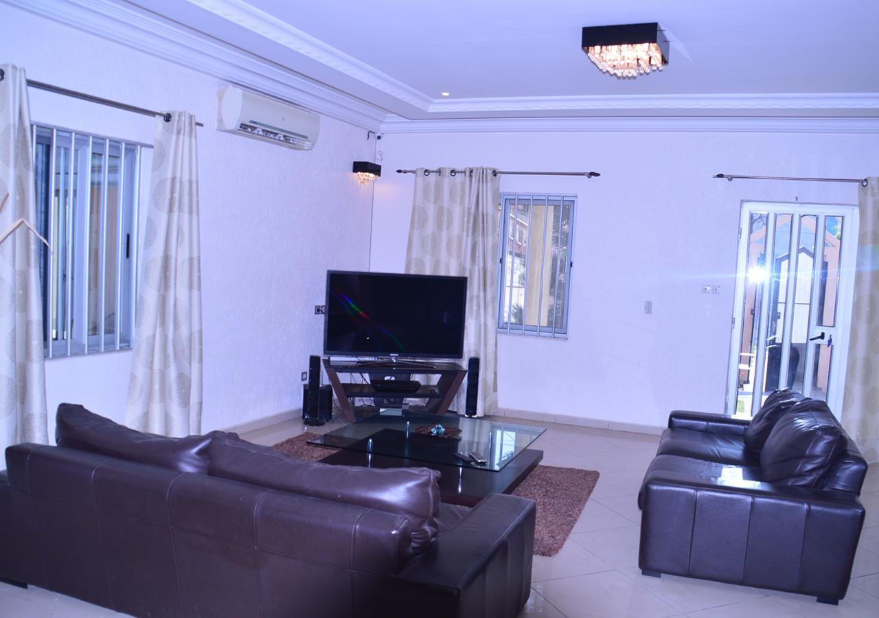 Hôtels Résidences Easy Cotonou Esterno foto