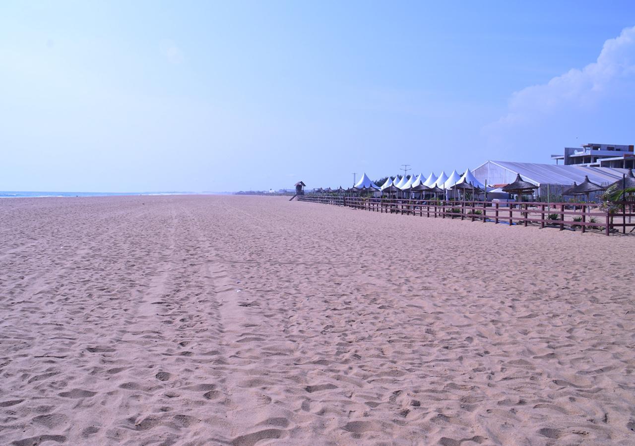 Hôtels Résidences Easy Cotonou Esterno foto