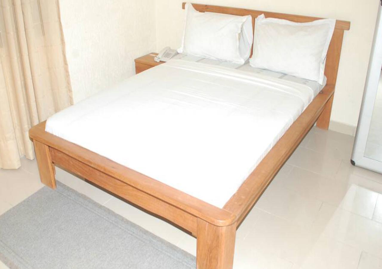 Hôtels Résidences Easy Cotonou Esterno foto